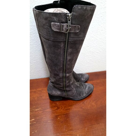 Born Women's Grey Suede Knee-High Riding Boots Side Zippers size 7 - Picture 3 of 10